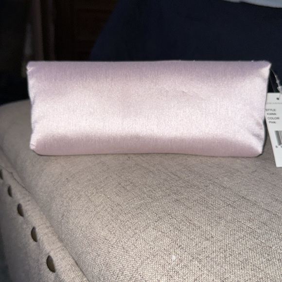 NWT Adrianna Pappel Subtle Pink Clutch w Shoulder Strap w Rhinestones on front - Picture 2 of 4